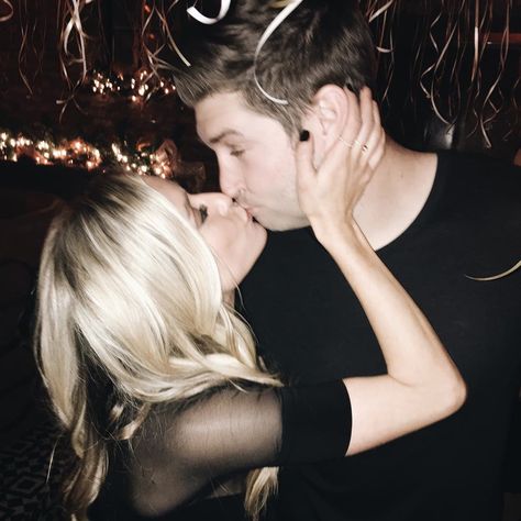 Kristin Cavallari Thanks Jay Cutler for Making Her ‘Feel So Special and Loved’ on Her 30th Birthday Kristin Cavallari Jay Cutler, Kristen Cavallari, Surprise 30th Birthday, Jay Cutler, 30th Birthday Party, Amazing Friends, Kristin Cavallari, 30th Birthday Parties, Girls World