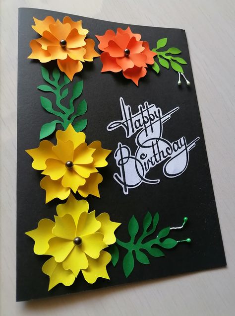 Paper flower card How To Decorate Attendance Register, File Decorate Ideas, Santa Kids Crafts, Paper Flower Card, Folder Decorado, Attendance Register, School Display, Flower Crafts Kids, Paper Flowers Diy Easy