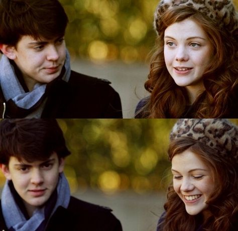 Skandar Keynes and Georgie Henley - skander is one of the cutest boys ever and georgie is one of the prettiest girls ever. Georgie Henley And Skandar Keynes, Skander Keynes And Georgie Henley, Skandar Keynes And Georgie Henley, Skander Keynes, Narnia Lucy, Skandar Keynes, Narnia Cast, Susan Pevensie, Peter Pevensie