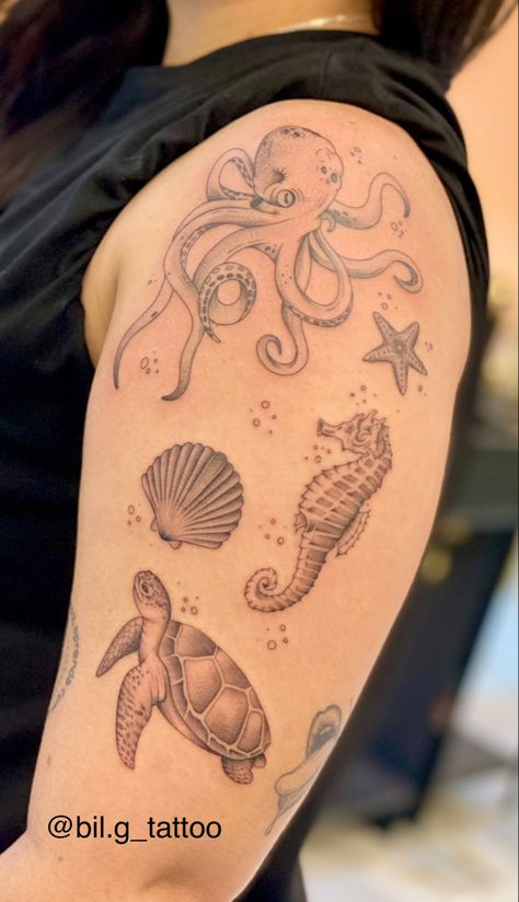 Mermaid Sleeve Tattoos, Ocean Sleeve Tattoos, Ocean Sleeve, Seahorse Tattoo, Shell Tattoos, Traditional Tattoo Designs, Mommy Tattoos, Ocean Tattoos, Beach Tattoo