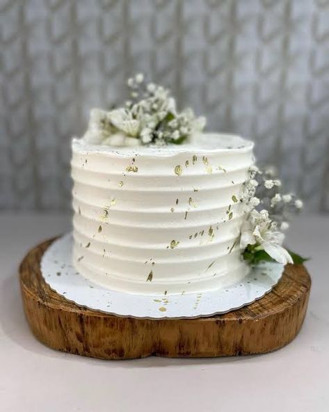 Cake Designs For Wedding Simple, Simple Wedding Cakes Small, Small 2 Tier Wedding Cake Simple, Small Wedding Cake Table Display, Plain Wedding Cakes Simple, Simple Wedding Cake 1 Tier, Simple Engagement Cake, Basic Wedding Cake, Plain Wedding Cakes