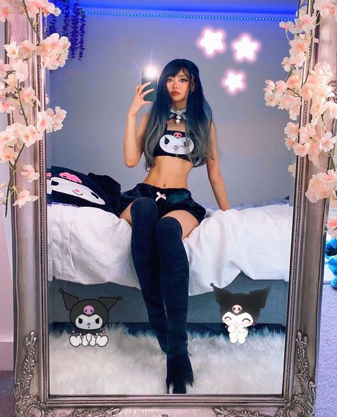 Kuromi Cosplay, Streamer Girl, Twitch Streamer, Visual Aesthetics, Asian Makeup, Blue Cheese, Dark Hair, Ripped Jean, Makeup Tips