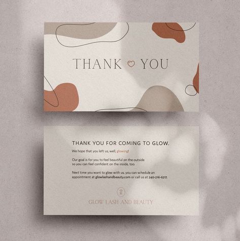 A premade thank you card with a clean, boho, abstract design on the front and a sweet scripted message on the inside for clients to read for Glow Lash and Beauty. Simple branding, neutral colors, boho aesthetic, print design, beauty branding, spa branding, beauty branding, minimalist line art, warm colors, earth tones, cozy vibes. Branding Minimalist, Beauty Branding, Buisness Cards, Spa Branding, Aesthetic Print, Name Card Design, Packaging Ideas Business, Small Business Packaging Ideas, Thank You Card Design