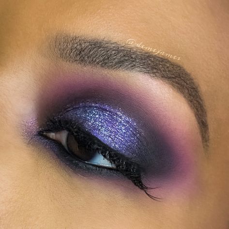 Purple Smokey Eye ___ Transition, Crease, Browbone, Inner Corner: #HudaBeauty Amethyst Obsessions Palette __________ Lid: #Colourpop Supershock Shadow “Lace”  #EyeKandy Cosmetics Glitter “Ballistic Berry”. __ #makeupartist #glam #glamour #beauty #eyeshadow #eyelook #hudabeauty #purpleeyeshadow #mua #eotd #makeup #eyetutorial #makeupaddict #makeupjunkie #art #artist #eyes #motd #demejames Deep Purple Eyeshadow, Medusa Moodboard, Amethyst Palette, Purple Smokey Eye, Beauty Eyeshadow, Glamour Beauty, Cosmetic Glitter, Purple Eyeshadow, Eye Tutorial