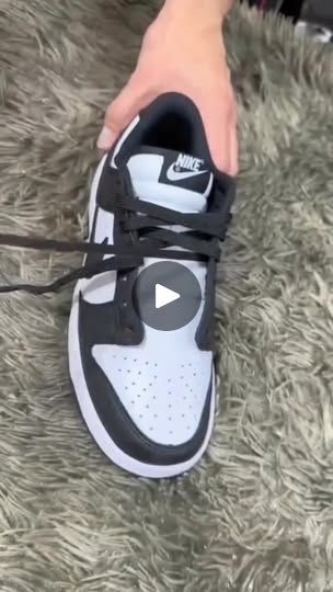 Dunk Laces, Shoe Selfie, Sneaker Games, Clothing Hacks, Lace Fashion, Tie Shoes, Nike Dunk, Nike Dunks, Shoe Laces