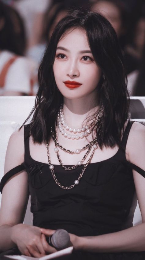 Fx Kpop, Song Icon, Song Qian, Victoria Song, New People, Resident Evil, Friends In Love, Songs, Quick Saves