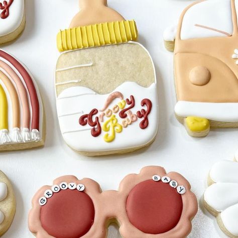 Groovy Baby Shower Cookies, Disco Baby Shower Theme, Retro Baby Shower Theme, Hippie Baby Shower Ideas, Retro Baby Shower Ideas, Groovy Baby Shower Theme, Groovy Baby Shower Ideas, Hippie Baby Shower, Retro Baby Showers