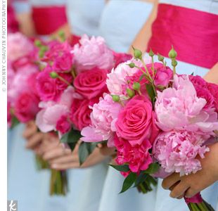 pink wedding bouquet peonies roses Bridesmaids Bouqet, Pink Bouquets, Peony Bouquet Wedding, Hot Pink Weddings, Wedding Bouquets Pink, Hot Pink Roses, Pink Wedding Flowers, Pink Bouquet, Bride Bouquets