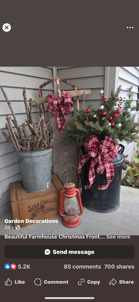 Outdoor Christmas Decor Ideas, Outdoor Christmas Decor, Wash Tubs, Christmas Front Porch, Star Candle, Garden Candles, Christmas Porch, Front Porch Christmas Decor, Christmas Decor Ideas