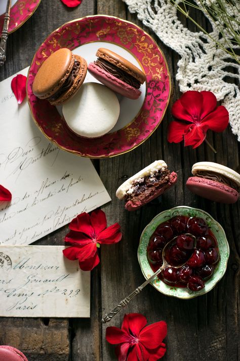 Dark Chocolate Cherry French Macarons – Cookies for England Chocolate Cherry Macarons, Cherry Macarons, European Chocolate, Cherry Preserves, American Chocolate, Cherry Filling, Macaroon Recipes, French Macarons, Cake Icing