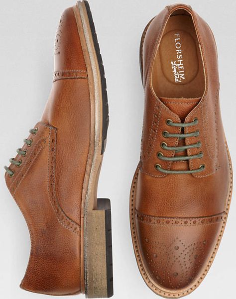 Florsheim Indie Ox Cap toe - Taupe Dig the green laces. Would look good on my brown leather wingtips. Florsheim Shoes Men, Tan Shoes Men, Mens Wearhouse, Men's Dress Shoes, Tan Shoes, Elegant Shoes, Shoes Casual, Shoe Store, Shoe Style