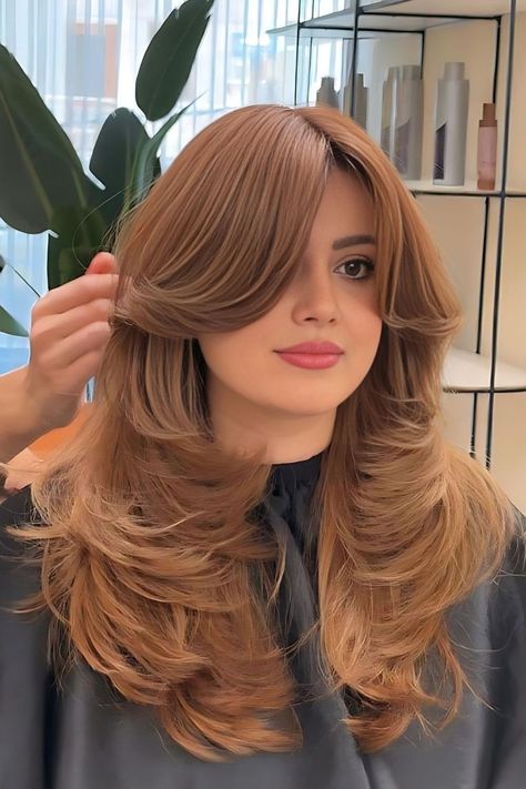 Heavily Layered Haircut With Curtain Bangs Versatile Bangs, Blonde Twa, Bangs Cut, Twa Styles, Growing Out Bangs, Straight Layered Hair, Twa Hairstyles, Bun Hair Piece, Gorgeous Hairstyles