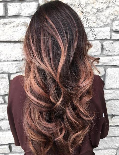 Gold Hairstyles, Balayage Pink, Rosa Golden, Fashionable Hairstyles, Gold Balayage, Hairstyles Balayage, Balayage Long Hair, Balayage Hair Dark, Caramel Highlights