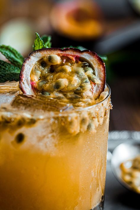 Passion Fruit and Rum Cocktail | Murielle Banackissa Takamaka Rum, Passionfruit Cocktail, Best Margarita Recipe, Passionfruit Recipes, Aphrodisiac Foods, Decadent Food, Drink Recipes Nonalcoholic, Mint Recipes, Mango Flavor