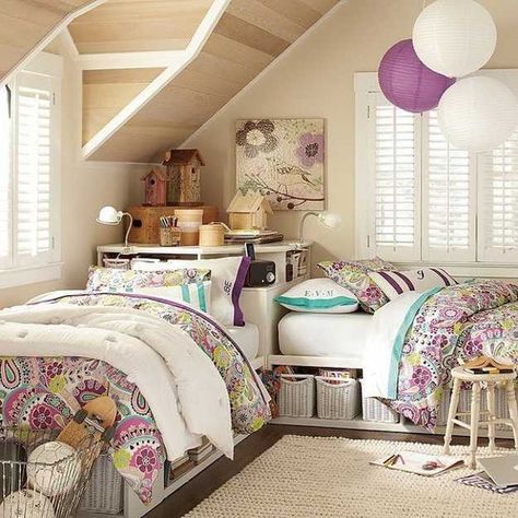 kids room ideas for two girls in one room | Modern Kids Room Design Ideas Show Well Expressed Teenage Bedroom ... Small Shared Bedroom, Hi Lights, Twin Girl Bedrooms, Modern Kids Room Design, Shared Girls Bedroom, Girls Bedroom Furniture, Bed In Corner, Teen Bedroom Designs, Teen Bedrooms