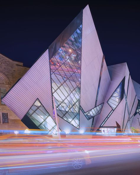 Craving a night full of exploration? Why not visit the Royal Ontario Museum (ROM)! Although a regular visit to the museum is exciting enough, what if we said you could… This post You Can Visit the ROM for FREE One Night a Month Again! by Phyllis Scully, appeared first on View the VIBE Toronto. Futuristic Inspiration, Closed Today, Royal Ontario Museum, Holiday Schedule, Artist Project, Close Today, Futuristic Interior, Toronto Ontario Canada, Future City