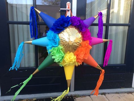 Mexican Piñatas, Mexican Pinata, Rainbow Pinata, Star Pinata, Ward Christmas Party, Mexican Party Decorations, Piñata Ideas, Mexican Birthday, Diy Pinata