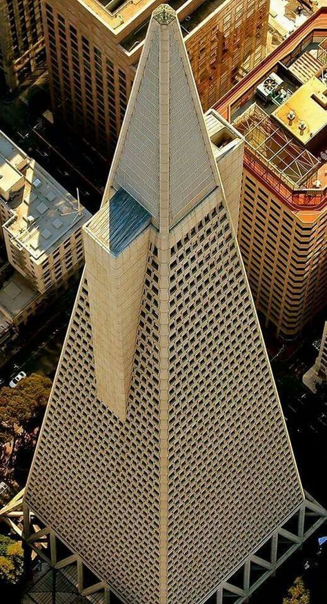 Transamerica Pyramid, designed in the late 1960s by architect William Pereira, completed in 1972. Tallest building in San Francisco (2016). Building From Above, Transamerica Pyramid, San Francisco Photos, House Deco, San Francisco City, Lake Powell, Late 1960s, Amazing Buildings, Unique Buildings