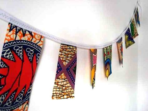 african fabric bunting Make Bunting, Daughters Birthday, African Chic, African Theme, African Crafts, Party Bunting, Fabric Bunting, African Decor, Bunting Garland