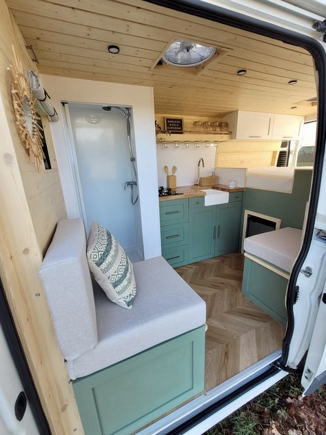 Brand New Professionally Converted Camper | Quirky Campers Converted Camper, Open Plan Layout, Double Bed With Storage, T4 Camper, Camper Bus, Camper Trailer Remodel, Van Storage, Plan Layout, Van Conversion Interior