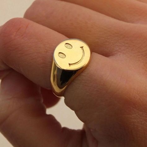 New Smile 18K Gold Happy Face Ring Smile Ring, Smiley Face Ring, Cute Smiley Face, Face Ring, Trendy Ring, Hypoallergenic Jewelry, Stackable Ring, Gold Plated Rings, Happy Face