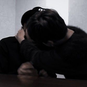 Bts Kissing Each Other, Jungkook And Jimin Kiss, Jikook Kissing, Jikook Kiss, Jimin Kiss, Jikook Icon, Jikook Gif, V Jhope, Yoongi Jungkook