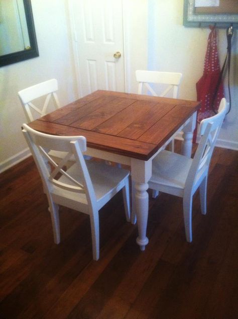 Square Turned Leg Farmhouse Kitchen Table - DIY Projects Farmhouse Kitchen Table Diy, Square Kitchen Tables, Rectangle Kitchen Table, Small Farmhouse Kitchen, Farmhouse Kitchen Table, Kitchen Table Bench, Diy Kitchen Table, Kitchen Table Makeover, Kitchen Table Chairs