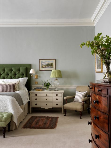 Soft Blue And Green Bedroom, Blue English Country Bedroom, Blue Georgian Bedroom, English Estate Bedroom, English Country Home Bedroom, Pale Green And Blue Bedroom, English Country Apartment, Antique Blue Bedroom, Sage Blue Bedroom