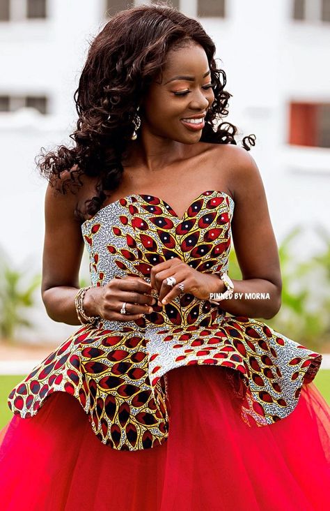 Afri-Ken by Nana - Kenny Nana Kofi Ansah - Ghana 🇬🇭 Chitenge Designs, Ankara Design, Africa Outfits, Ghana Fashion, African Attire Dresses, Ankara Gowns, Best African Dresses, Short African Dresses, African Print Dress Designs