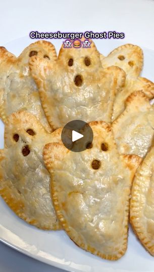 48K views · 1.5K reactions | Ready for some spook-tacular bites? 👻🍔 These cheeseburger stuffed ghost hand pies are a frightful delight! 😋🎃 Full recipe in comments! ⬇️👀 #HalloweenEats #SpookyRecipes #HalloweenFood #halloweenfoodideas | Chef Genevieve LaMonaca | Melodrama · Spooky Fun Halloween Halloween Meat Pies, Halloween Empanadas, Ghost Dinner, Chef Genevieve, Chicken Hand Pies, Spooky Dinner, Kid Snacks, Hand Pie, Meat Pies