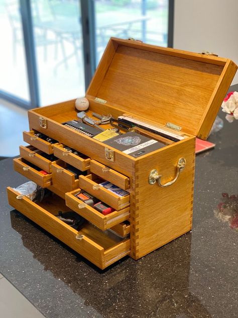 Fly Tying Desk, Wood Tool Box, Tool Storage Cabinets, Wooden Tool Boxes, Tool Storage Diy, Workbench Plans, Tool Cabinet, Tool Chest, Homemade Tools