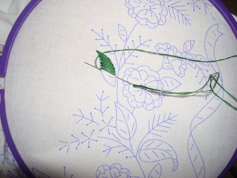 Hand Embroidered Pillowcases, Vintage Embroidered Pillowcases, Pillow Cases Tutorials, Embroidery Tips, Hand Embroidered Pillows, I Am Waiting, Embroidered Bedding, Doctor's Office, Embroidered Pillowcases