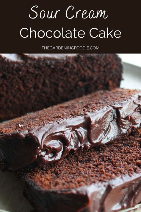 Chocolate Sour Cream Pound Cake, Hazelnut Brittle, Cake Recipe With Sour Cream, Chocolate Sour Cream Cake, Recipes Using Sour Cream, Cream Chocolate Cake, Sour Cream Desserts, Sour Cream Chocolate Cake, Chocolate Loaf Cake