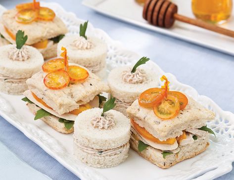 Homemade Onion-Caraway Scones make these Roast Chicken Tea Sandwiches with Honey-Mustard Spread a special teatime treat. Chicken Tea Sandwiches, Salami Sandwich, Tea Party Sandwiches, Tea Sandwiches Recipes, Afternoon Tea Recipes, Tea Time Food, Sandwich Bar, Party Sandwiches, Spring Tea