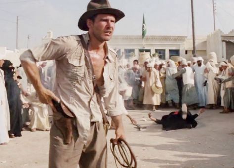 Indiana Jones Costume, Creative Halloween Costume Ideas, Most Creative Halloween Costumes, Indiana Jones Films, Raiders Of The Lost Ark, 1980s Movies, Lost Ark, Halloween Is Coming, Adventure Outfit