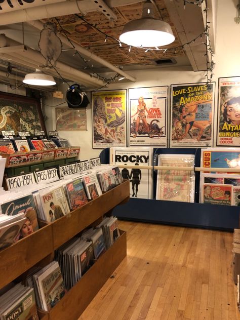 Music Store Aesthetic, Vintage Places, Marlene Mckinnon, Life After High School, Vintage Place, Bookstore Cafe, Record Stores, Record Shop, Record Store