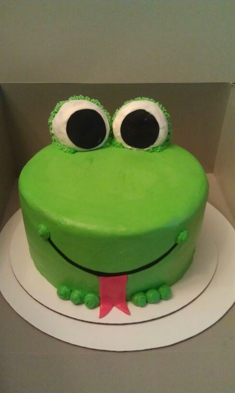 Frog cake Diy Frog Cake, Easy Frog Cake Birthdays, Frog Shaped Cake, Frog Cake Designs, Frog Cakes Birthday, Frog Themed Cake, Easy Frog Cake, Frog Cake Birthday, Frog Cake Ideas