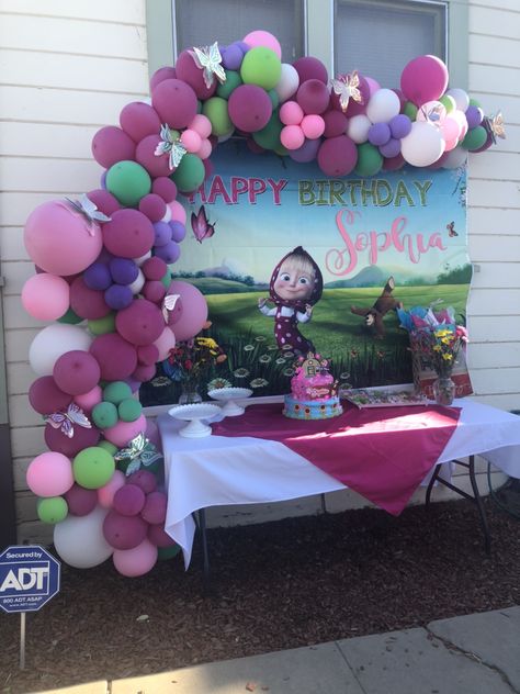 Masha And The Bear Party Decoration, Masha And The Bear Birthday Decoration, Masha And The Bear, Bear Party, Bear Birthday, Food Videos Cooking, Lets Celebrate, Balloon Garland, 2nd Birthday