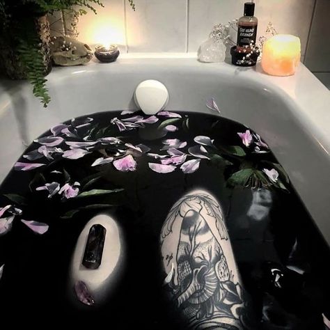 Black Bath Bomb, Bath Aesthetic, Bath Photography, Black Bath, Flower Bath, Goth Home, Goth Home Decor, Bath Water, Water Photography