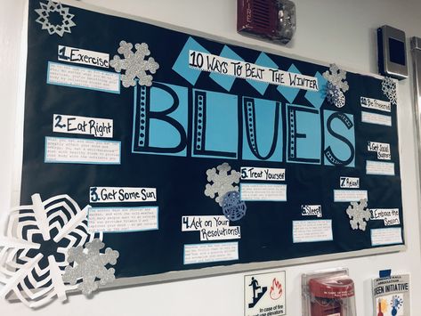 College Freshman Dorm Bulletin Board: 10 Ways to Beat the Winter Blues Bulletin Board College, Spring Bulletin Boards Preschool, Unique Bulletin Board Ideas, Cool Bulletin Boards, Dorm Bulletin Boards, Res Life Bulletin Boards, Resident Assistant Bulletin Boards, Middle School Bulletin Boards, December Bulletin Boards