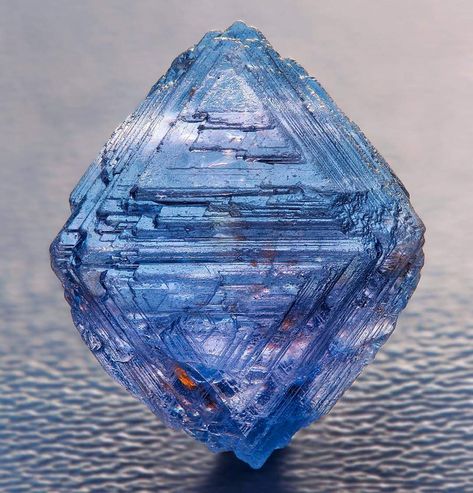 Very specialand rare Blue Octahedron Spinel  with natural growth marks from  Sri Lanka Photo Ben Decamp Bill Larson Collection     Th... Geology Rocks, Blue Spinel, Beautiful Rocks, Mineral Stone, Minerals And Gemstones, Rocks And Gems, Gems And Minerals, Stone Rocks, Crystal Gems