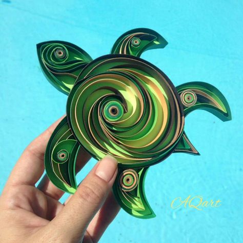 Quilling Turtle, Quilling Wall Art, Quill Art, Art Turtle, Quilling Animals, Arte Quilling, Paper Quilling Cards, Quilling Projects, Quilled Paper Art