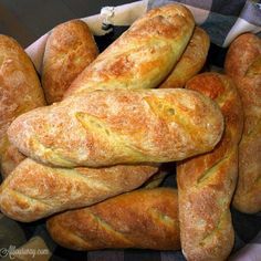 Crusty Italian Sandwich Rolls recipe is a rustic Italian bread type that has a crispy crust and a soft interior that doesn't crumble and holds up great to fillings. #sandwich_roll, #hoagie, #submarine_roll, Italian_roll, #crusty_roll, #allourway Crusty Italian Rolls, Crusty Sandwich Rolls, Hero Rolls Recipe, Italian Rolls Recipe, Italian Hoagie Roll Recipe, Italian Buns, Sandwich Rolls Recipe, Sandwich Roll Recipe, French Cruller