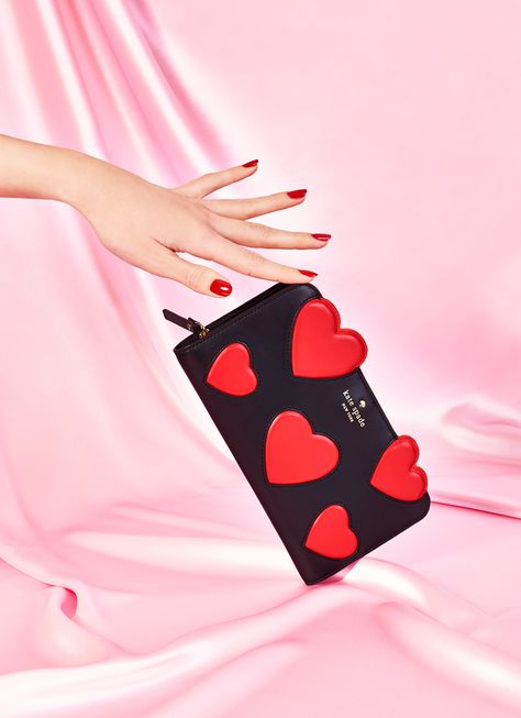 Heart Clutch, Bags Kate Spade, Kate Spade Purse, Valentines Diy, Kate Spade Bags, Arm Candy, Be My Valentine, Kate Spade Bag, Kate Spade New York