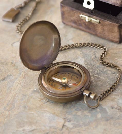 Steampunk Aviator, Compass Vintage, Vintage Gadgets, Brass Compass, Gifts For History Buffs, Rustic Wooden Box, Pocket Compass, Weather Instruments, Compass Design