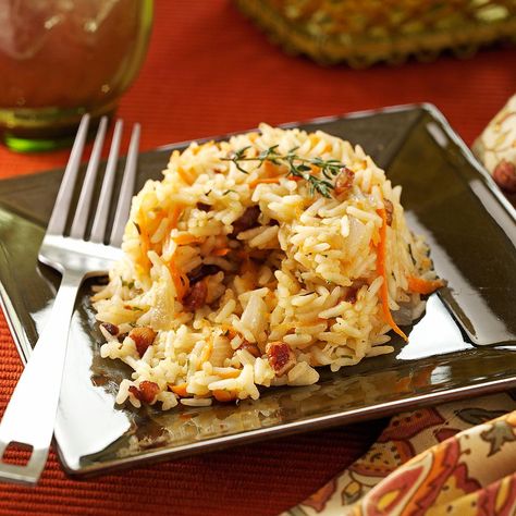 Pecan Rice Pilaf Pecan Rice Pilaf, Pecan Rice, Easy Rice Pilaf, Meatless Entrees, Rice Sides, Rice Pilaf Recipe, Pilaf Recipe, Pilaf Recipes, Butter Substitute