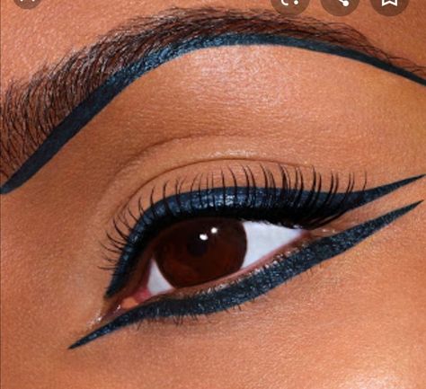 Egyptian Eyeliner, Egyptian Make Up, Egyptian Eye Makeup, Cleopatra Makeup, Koleksi Makeup, Egyptian Makeup, Eyeliner Designs, Egyptian Eye, Eye Makeup Designs