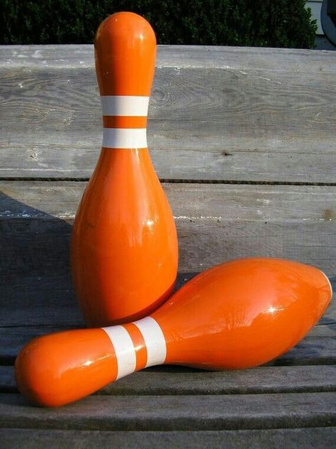 Orange bowling pins Simply Orange, Orange Things, Jaune Orange, Orange You Glad, Bowling Pins, Orange Aesthetic, Orange Is The New, Orange Crush, Orange Is The New Black