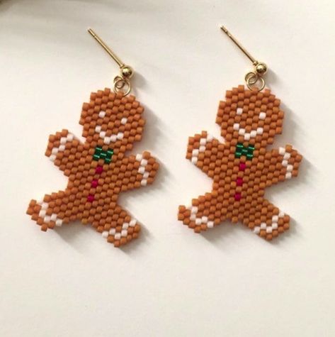 Gingerbread Man Earrings at StarflowerStitches on Etsy Gingerbread Man Brick Stitch, Christmas Brick Stitch Patterns, Bead Charm Pattern Earring Christmas, Beaded Nutcracker Earrings, Brick Stitch Holiday Patterns, Gingerbread Gifts, Diy Seed Bead Earrings, Beautiful Beaded Earring, Seed Beading