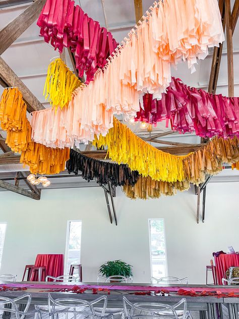 Hanging Streamers From Ceiling, Ceiling Streamers Diy, Ceiling Streamer Decorations, Ceiling Streamers Ideas, Streamer Decorations Ceiling, Streamer Ceiling Decorations, Diy Tassel Chandelier, Streamers Decorations Ceiling, Streamer Tassels